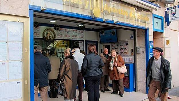 Los premios inferiores a 2.000 euros se pueden cobrar desde la tarde del sábado