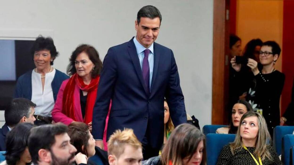 Sánchez apela a la estabilidad y a una "mirada amplia" de la Constitución