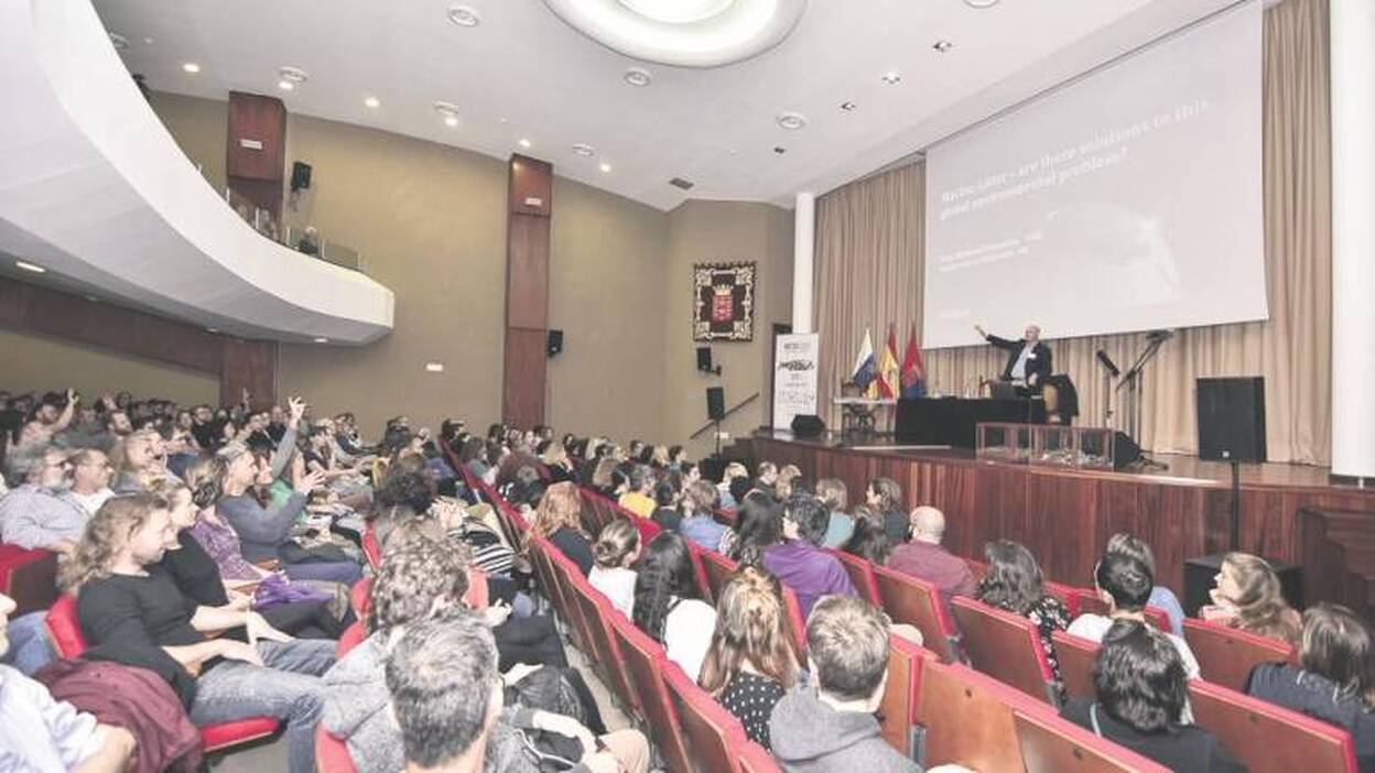 Adiós al plástico tóxico, inútil y caro