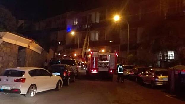 Un petardo provoca un incendio en La Minilla