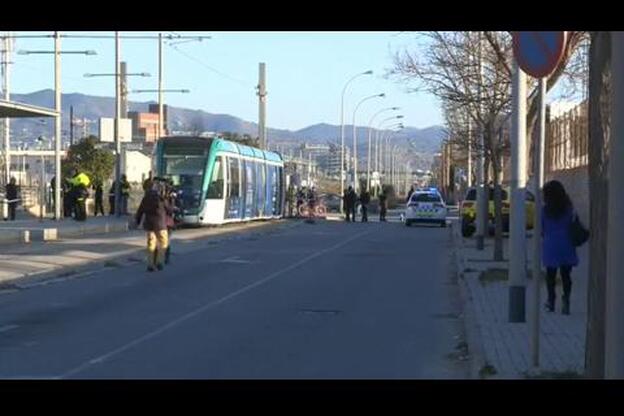 Un accidente en un tranvía causa cuatro heridos en una estación de Barcelona