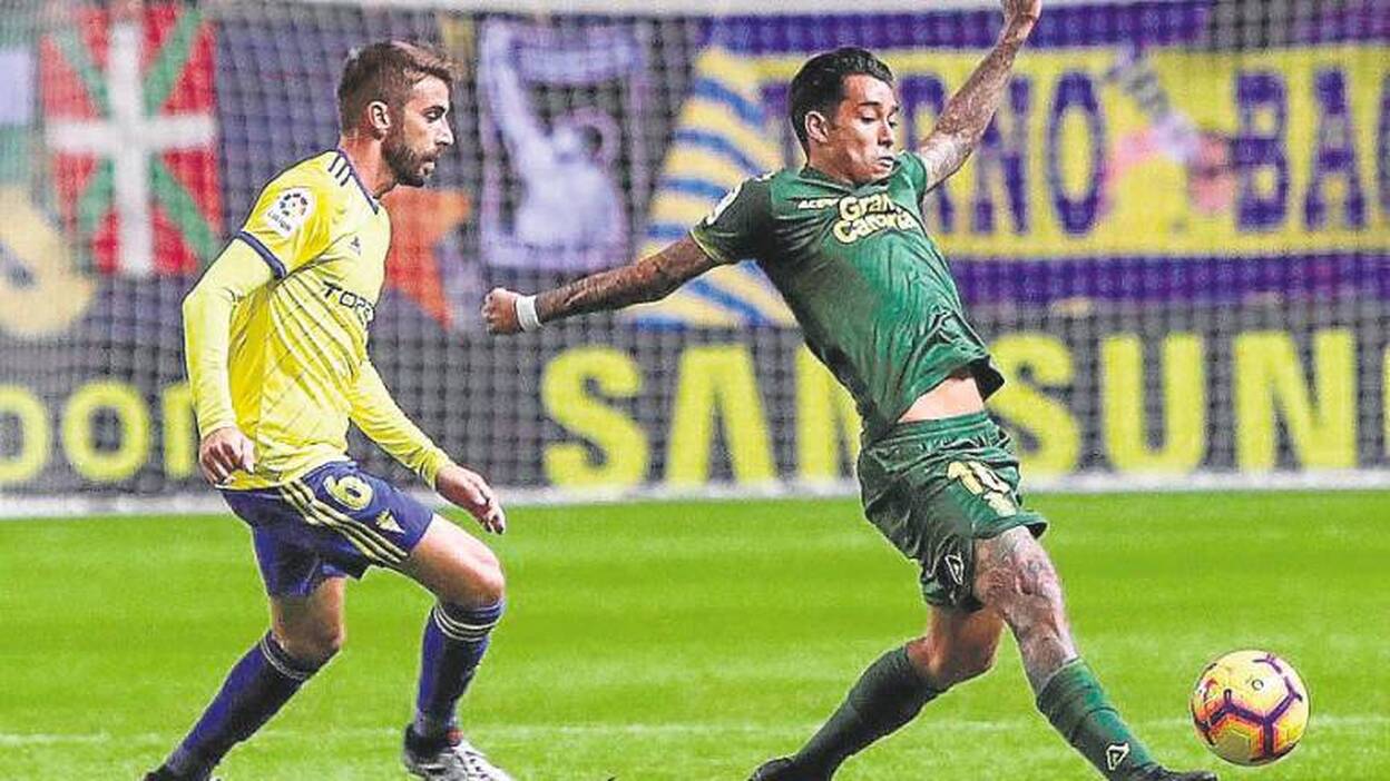 Araujo no se ha incorporado al trabajo y apunta a baja contra el Majadahonda