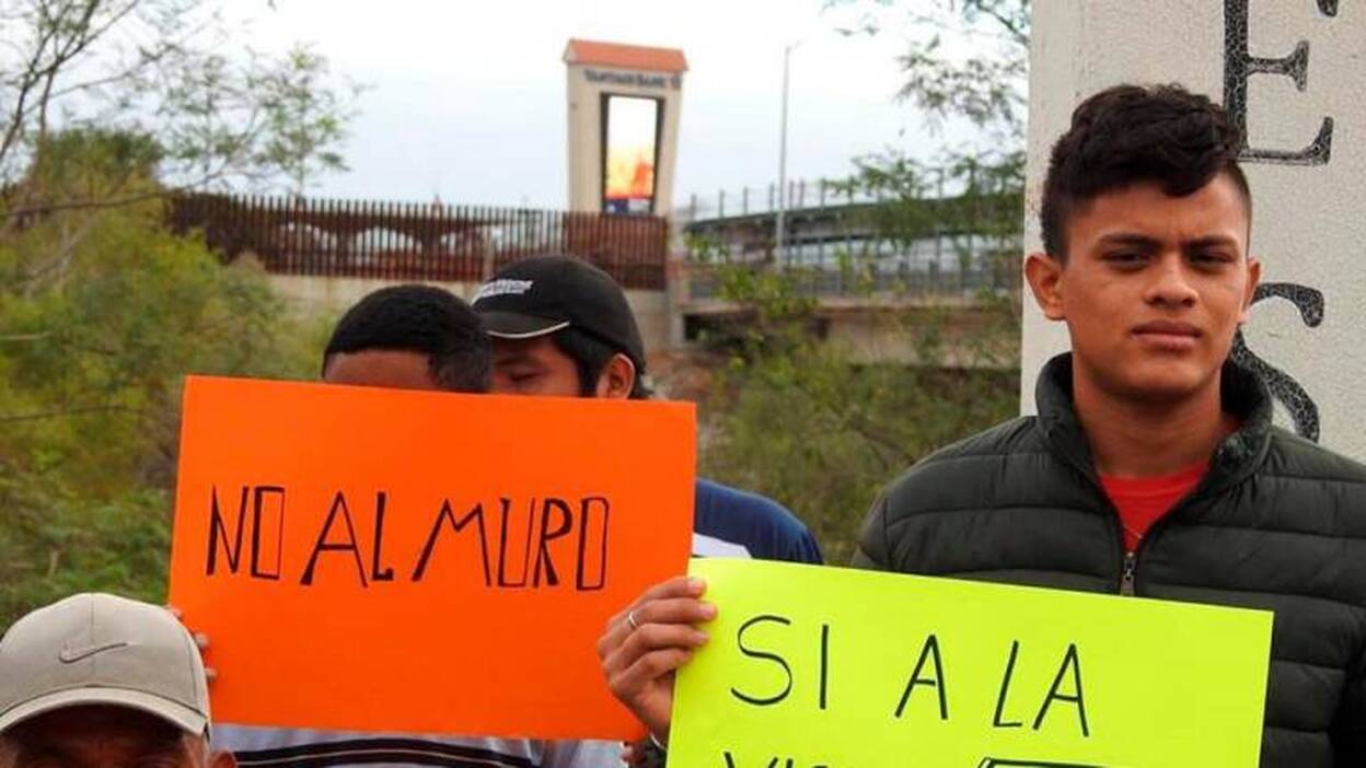 Alcaldes fronterizos rechazan el muro y la crisis que plantea Trump