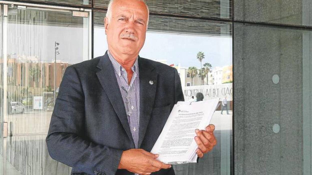 El tribunal juzga solo por un delito de prevaricación al exalcalde Manuel Báez