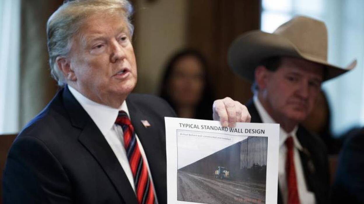 Trump rebaja el tono y retrasa una posible declaración de emergencia nacional