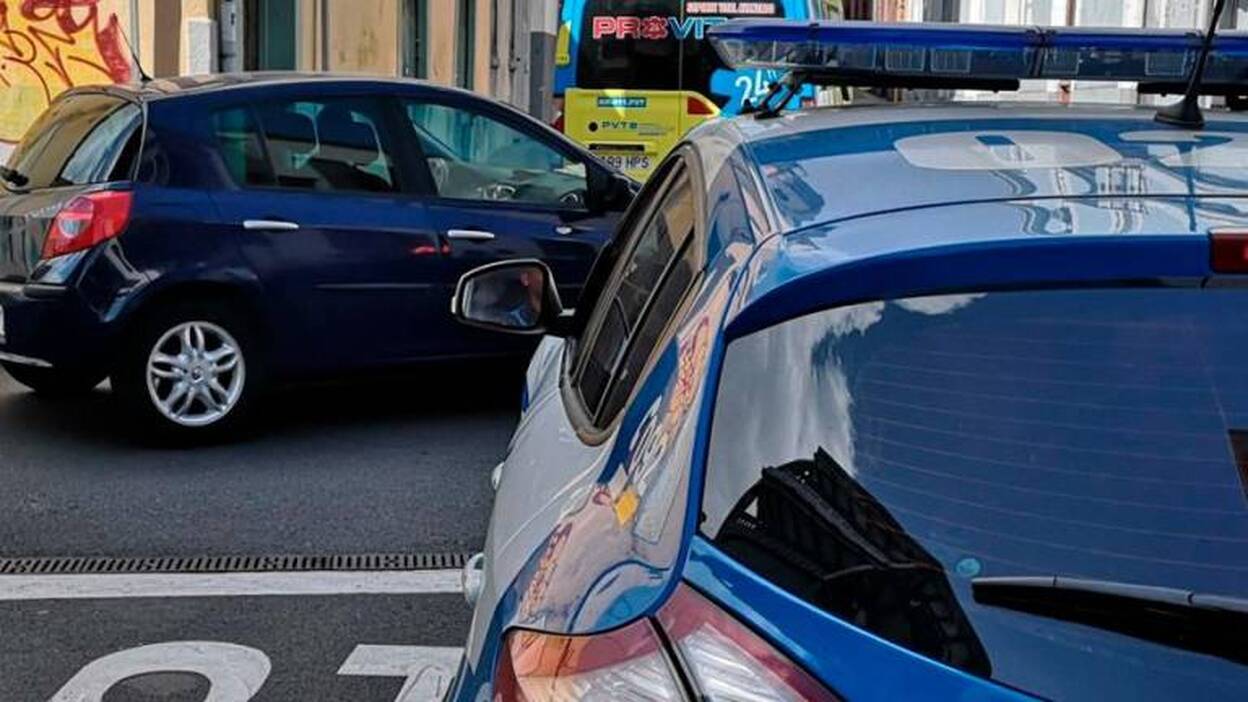 Se queda dormido en su coche tras consumir crack