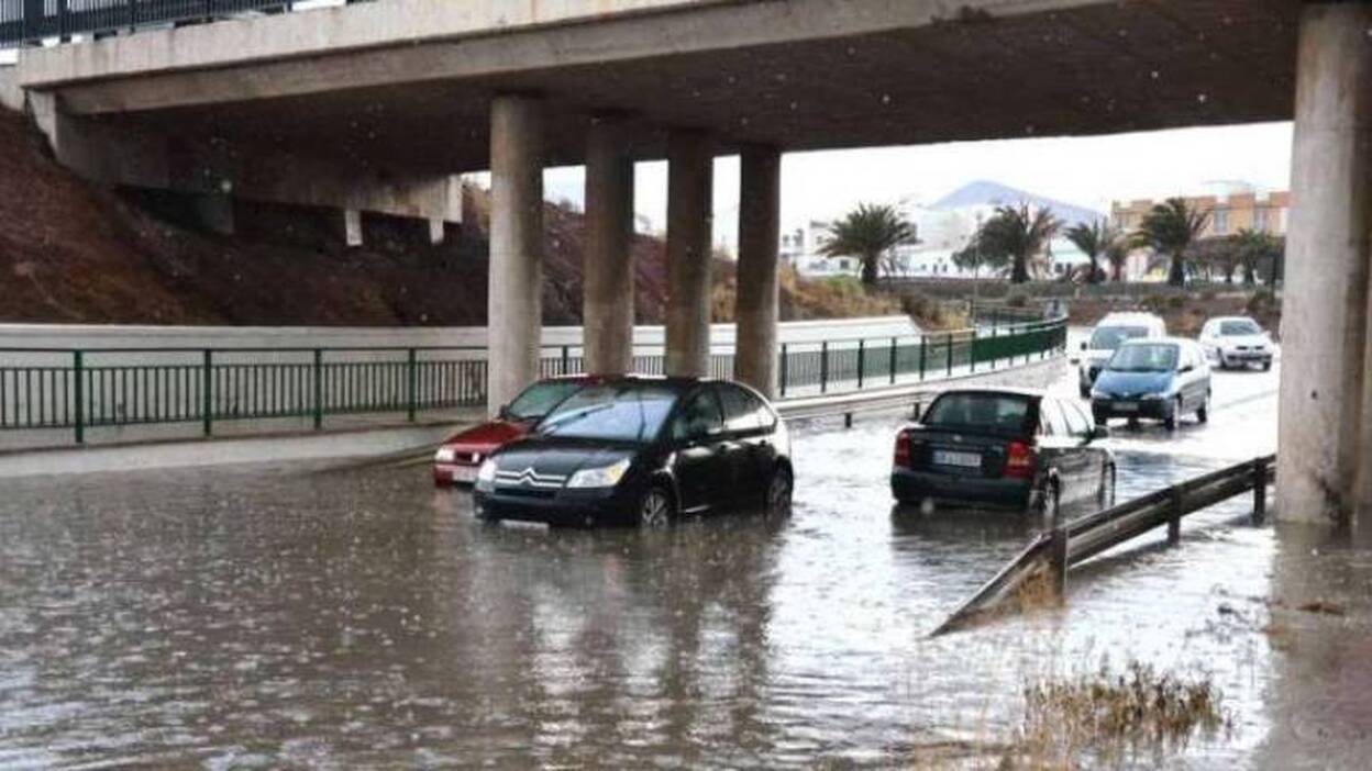 Bruselas denuncia a España por inacción contra inundaciones en Canarias