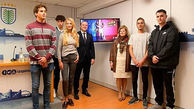 Un carnaval sano al ritmo del rapero Bnet