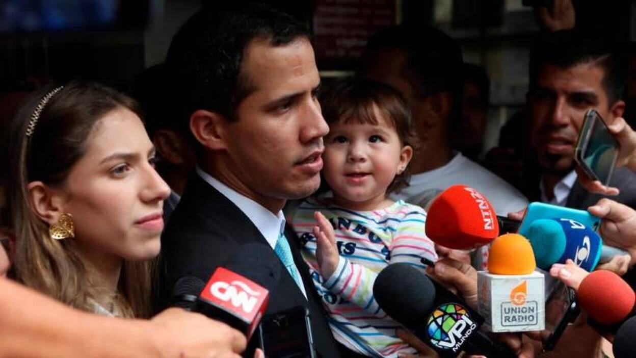 Guaidó denuncia que las fuerzas especiales de la Policía venezolana han ido a su casa