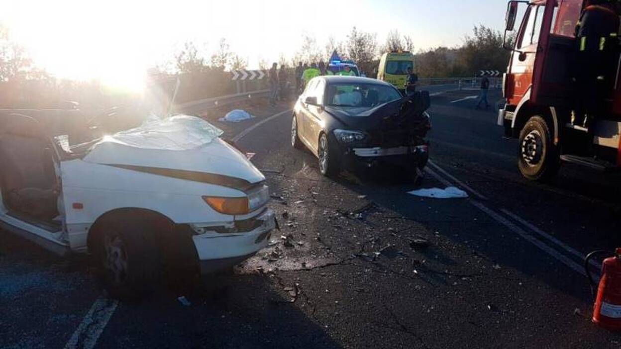 Un muerto en una colisión frontal en Pasito Blanco