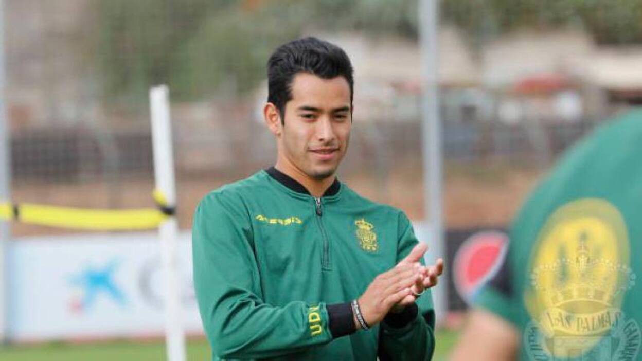 Araujo vuelve a ejercitarse un día antes de viajar a Málaga