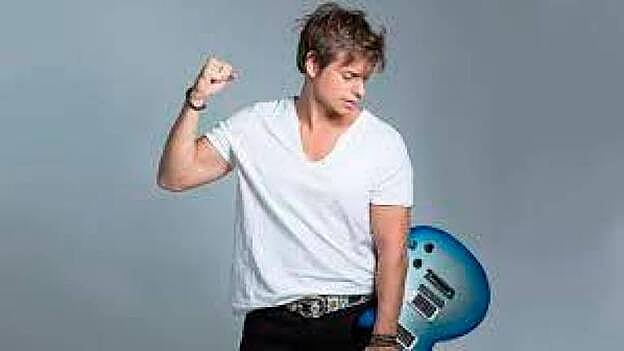 Carlos Baute desvela el miedo que tiene por el tercer embarazo de Astrid