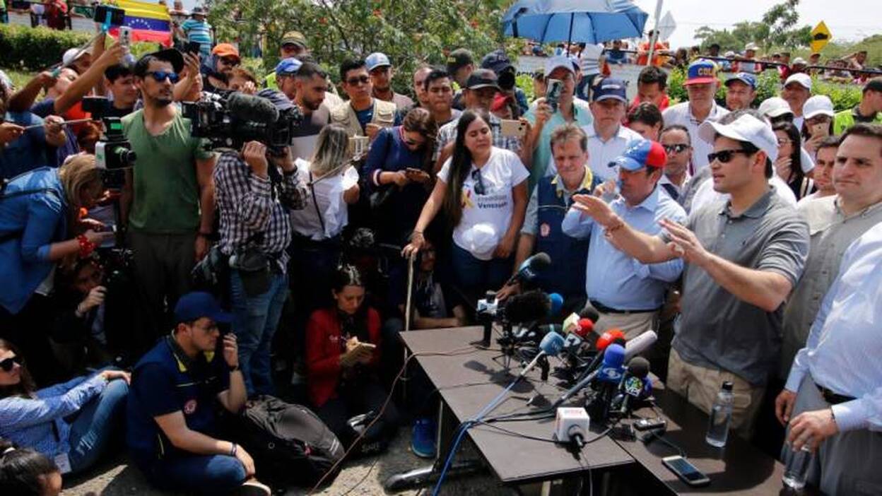 El Gobierno de Maduro anuncia que llevará alimentos y atención médica a Cúcuta
