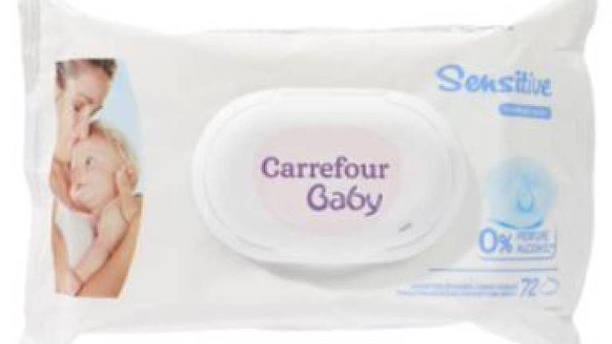 Carrefour retira unas toallitas para bebés contaminadas por una bacteria