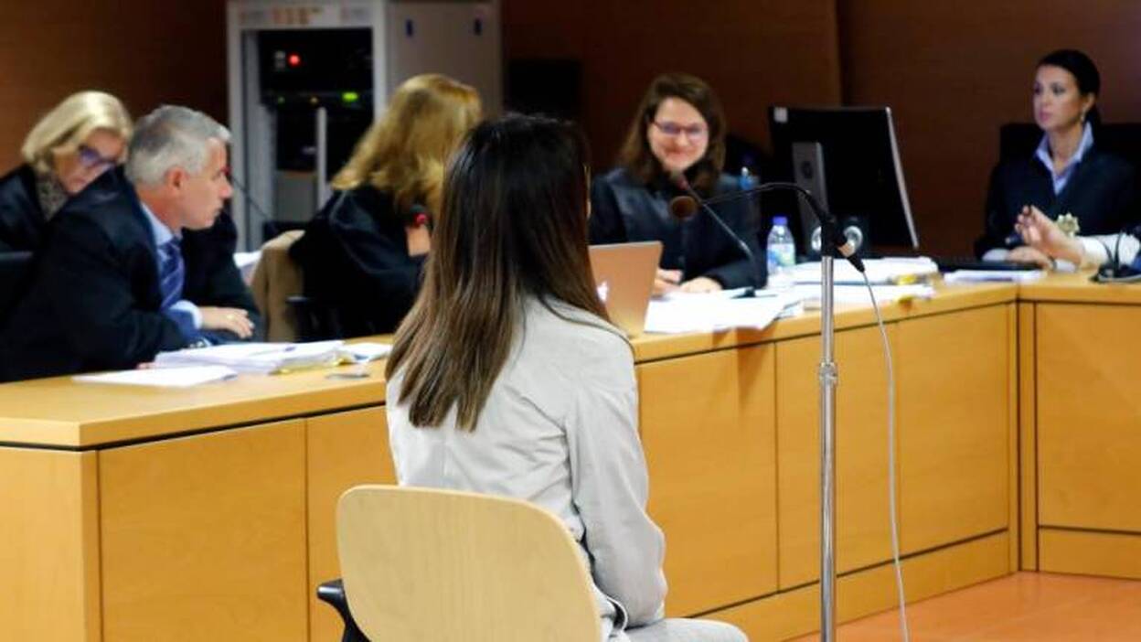 «Firmar gastos era habitual, pero iban a parar a Compras»