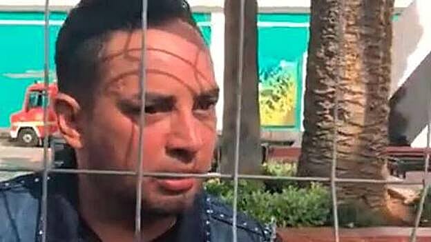 El público increpa a Manny Manuel tras la actuación