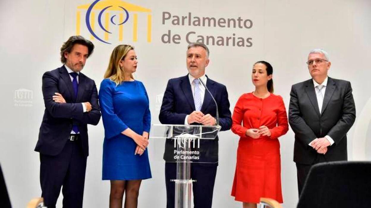 El PSOE pedirá a Clavijo comparecer en el Parlamento