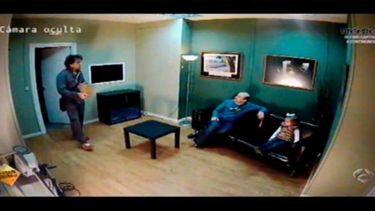 El TC corrige al Supremo y sentencia que la cámara oculta invade la intimidad