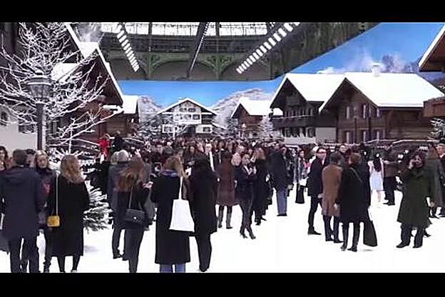 Un desfile de nieve en el último adiós de Chanel a Karl Lagerfeld
