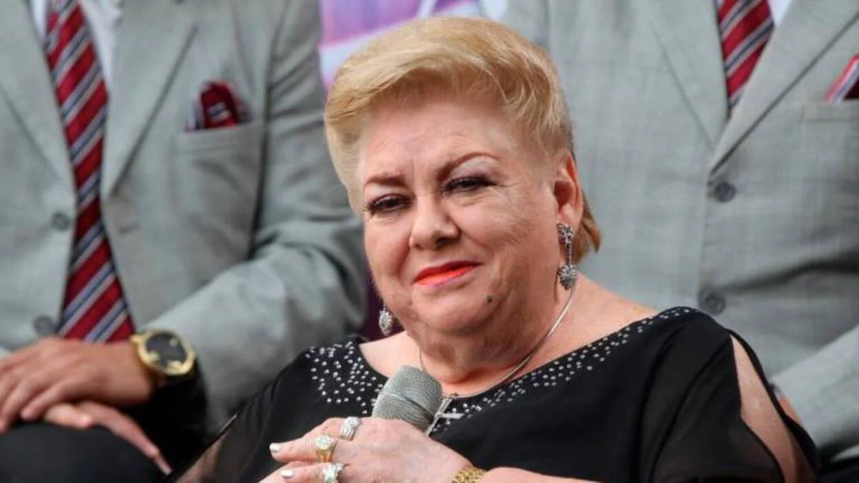 Paquita la del Barrio, la cantante que combate el machismo desde el escenario