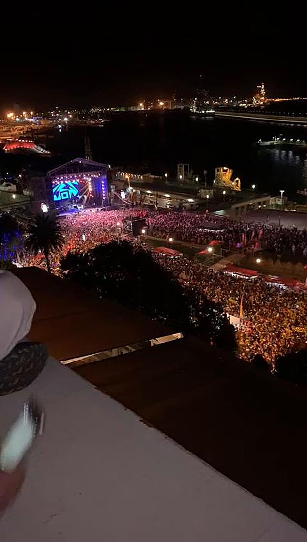 El Carnaval de Santa Cruz bate su récord con 400.000 personas