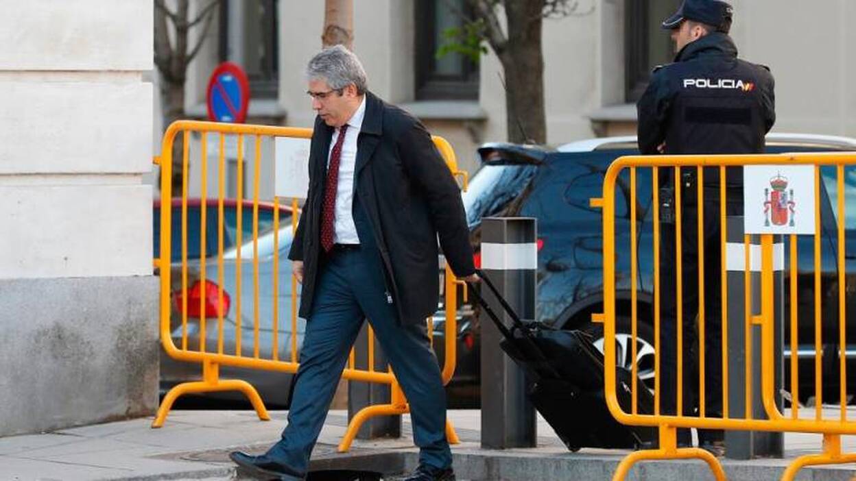 Puigdemont rechazó dos veces desconvocar el 1-O a petición de los Mossos