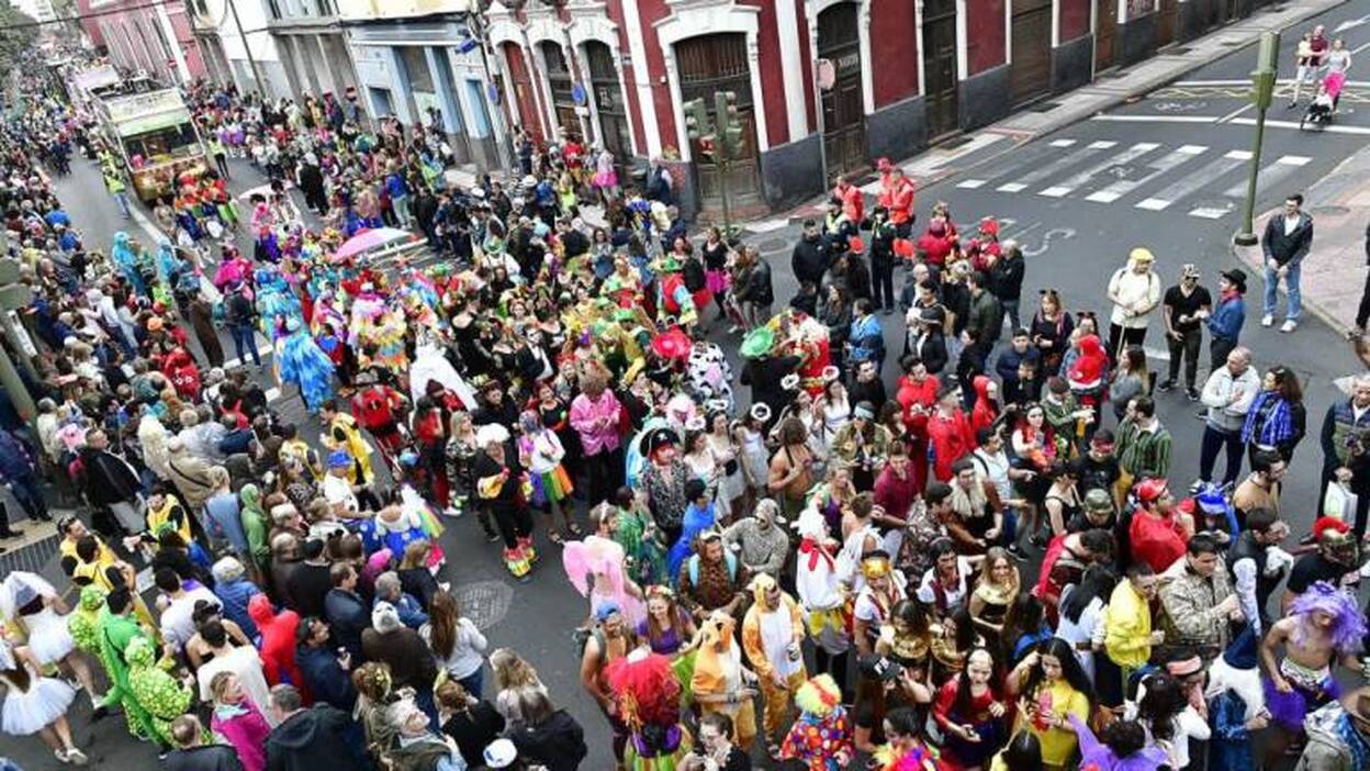 UGT indaga si los vigilantes de la cabalgata usaron radios de la Policía