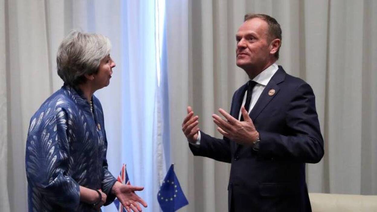 Tusk aboga por una prórroga "larga" si Reino Unido quiere "repensar" el Brexit