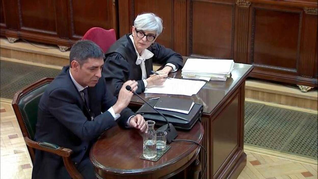 Trapero avisó a Puigdemont de que el 1-O causaría problemas de orden público