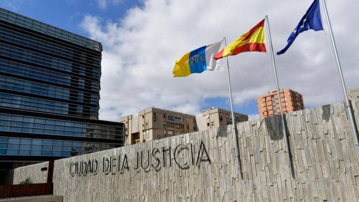 ‘Alfombra roja’ para interinos de Justicia