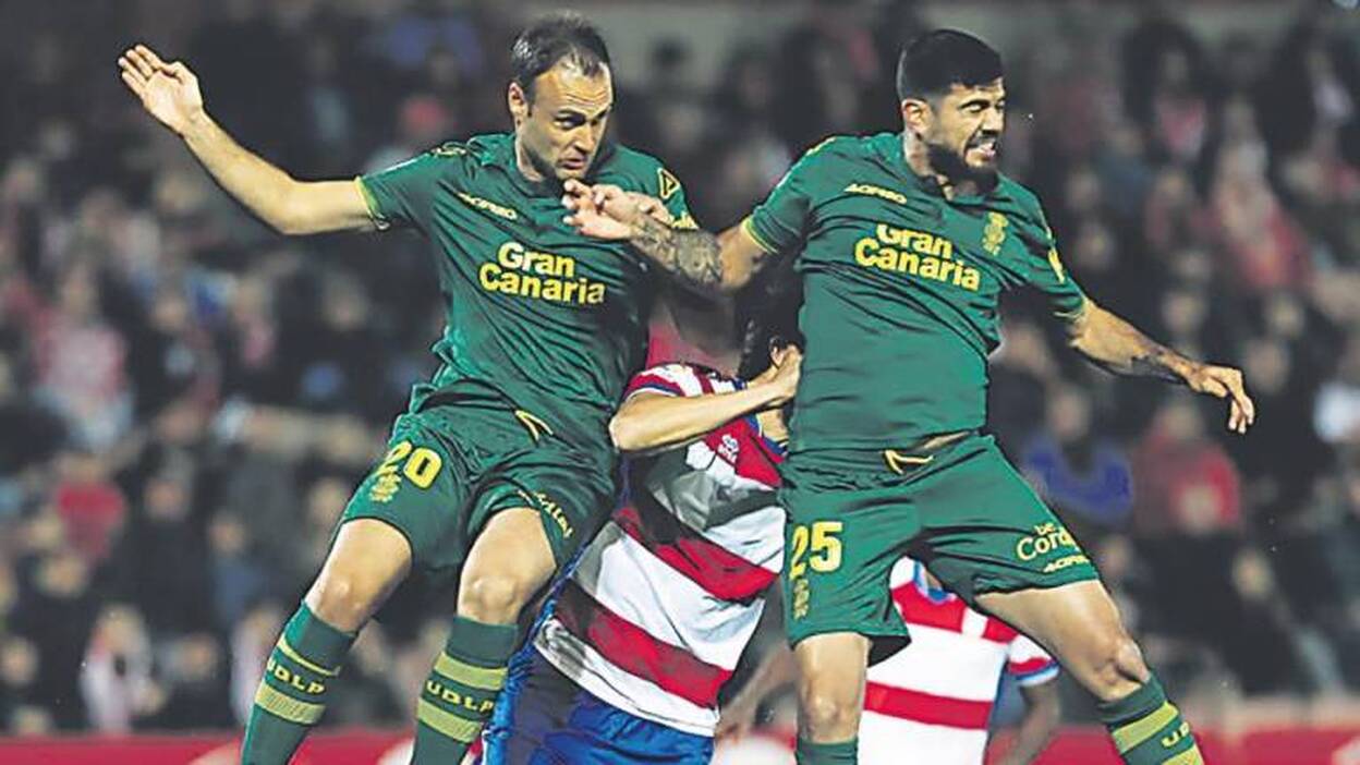 Un cementerio de ilusiones (1-1)