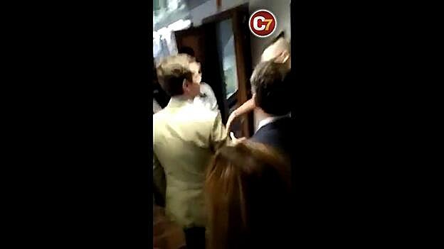 Casado obtiene un título de máster en su visita a Canarias