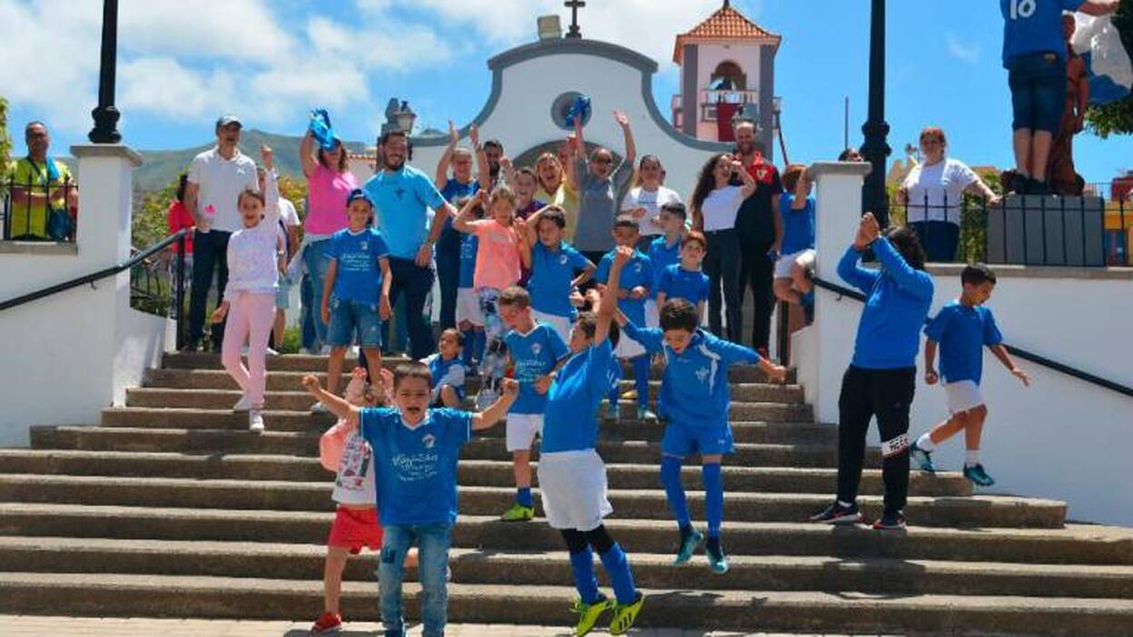 El San Isidro peleó para cantar el alirón