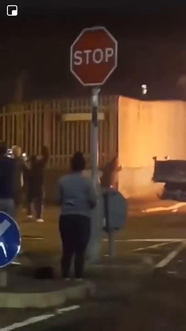 Muere una periodista por disparos en Londonderry en una acción "terrorista"