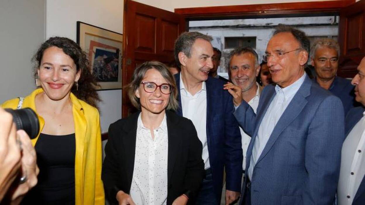 Zapatero da respaldo a Eva de Anta
