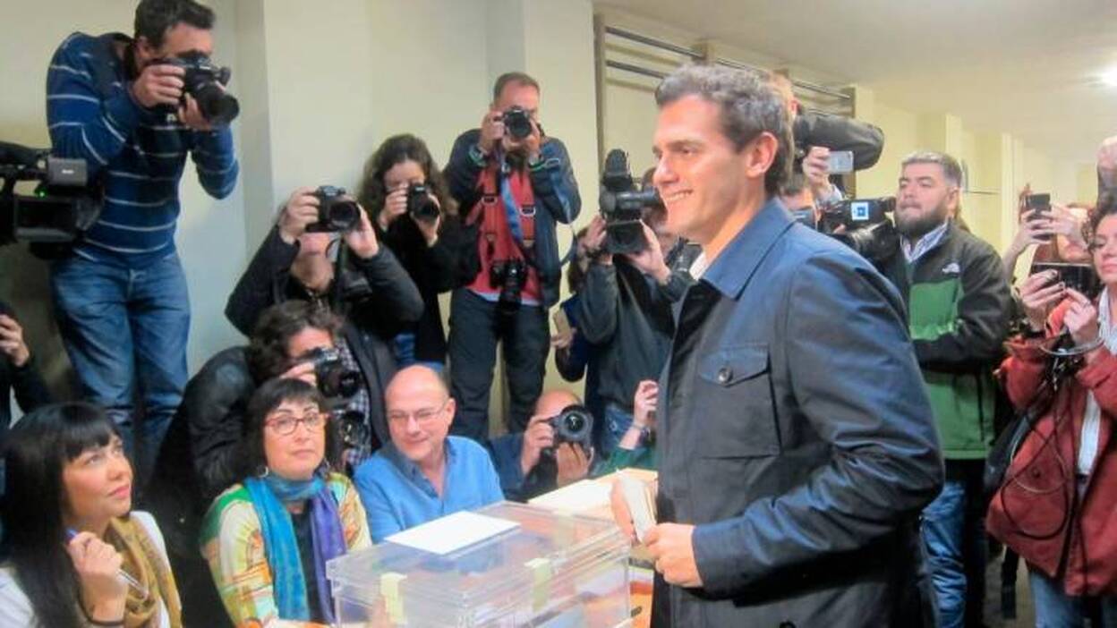 Albert Rivera pide abrir "una nueva era"