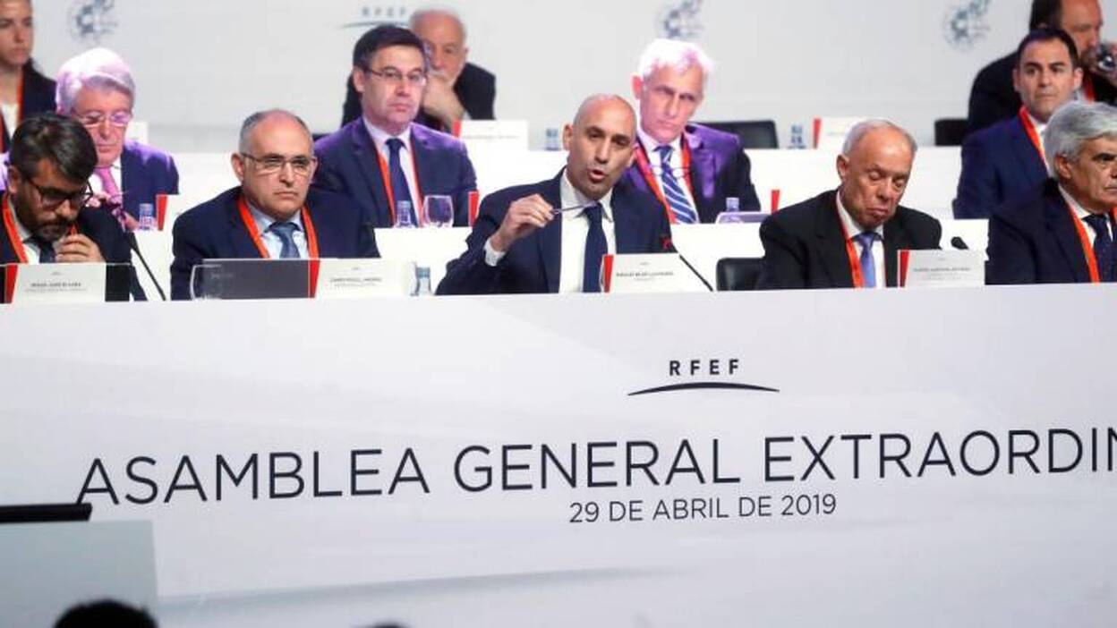 La Liga empezará el 18 de agosto y acabará el 24 de mayo