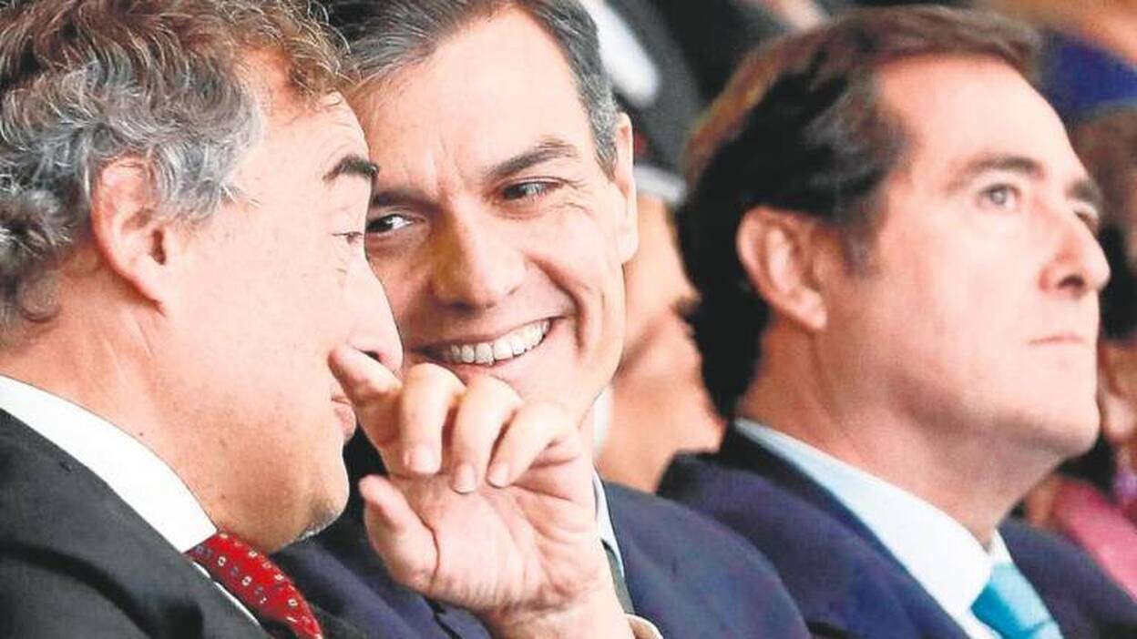 Los empresarios, «más cómodos» con un Gobierno de centro-izquierda