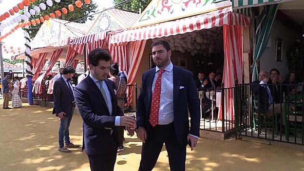 Un gemelier en la Feria de Abril