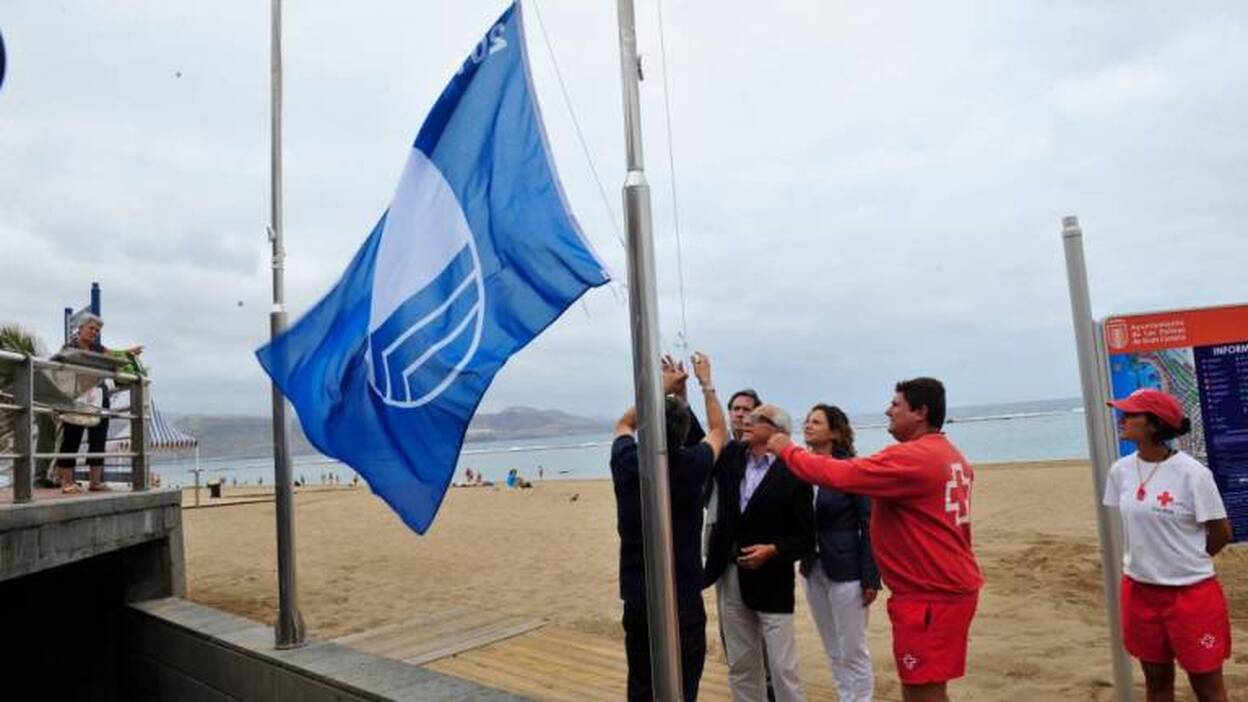 Canarias lucirá 43 banderas azules