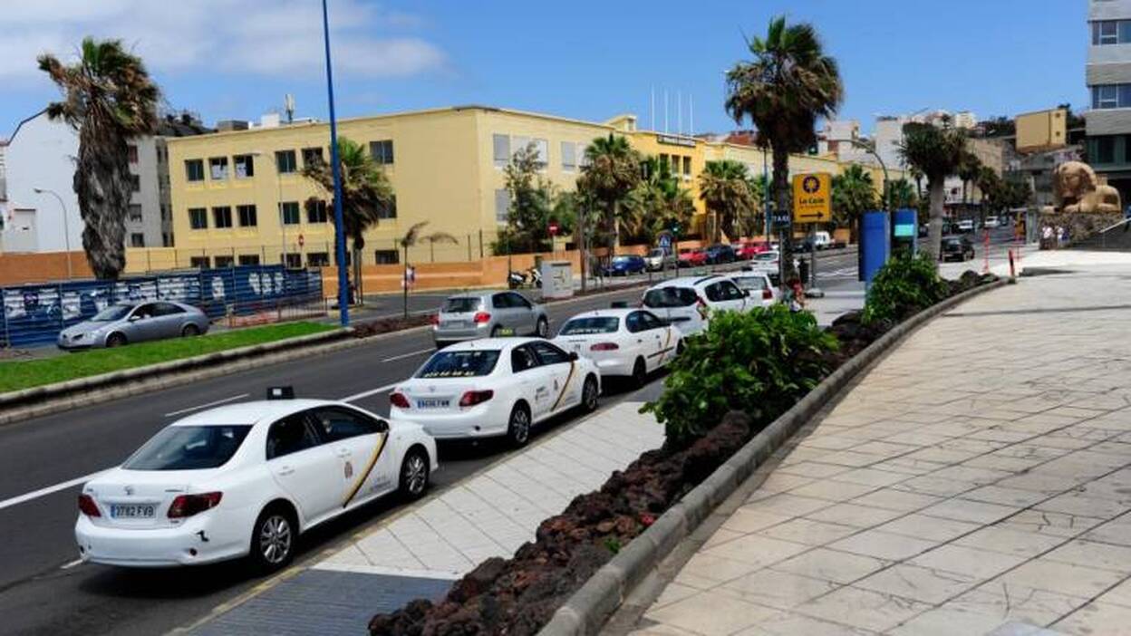 El TSJC mantiene la tarifa única del taxi en la capital