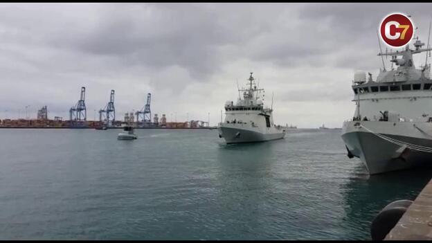 Interceptan una embarcación con 1.500 kilos de cocaína cerca de Canarias