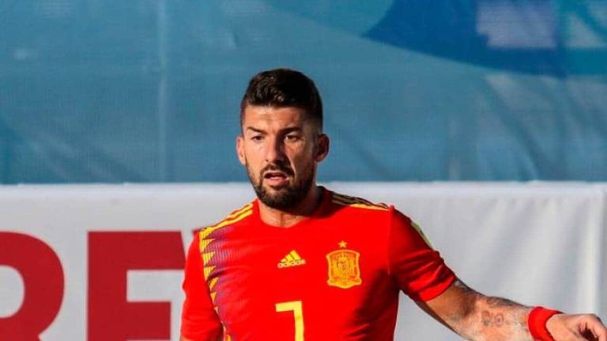 Pablo Pérez, de jugar en las fiestas de Corralejo a la Selección Española de fútbol playa
