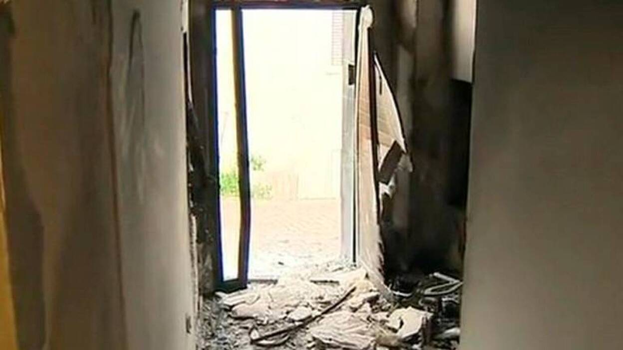 Seis heridos, uno grave, en un incendio en Tamaraceite