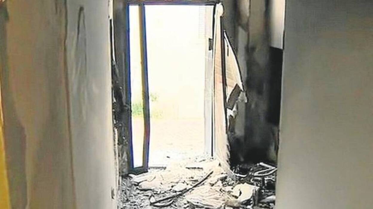 Evacuan a Madrid al herido en el fuego de una casa en Tamaraceite