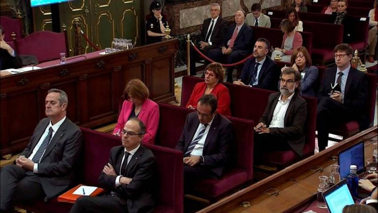 Cine con pasajes violentos en la 48ª jornada del procés