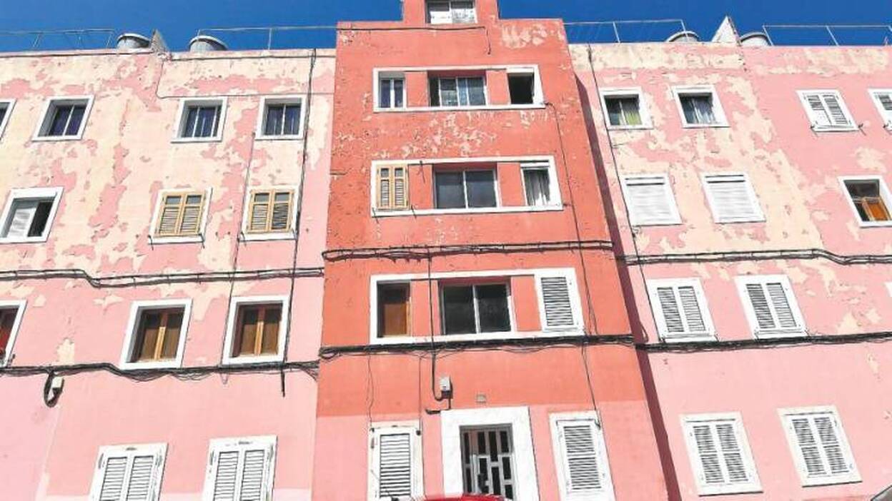 Tras matar a su vecina se fue al sur con una mujer