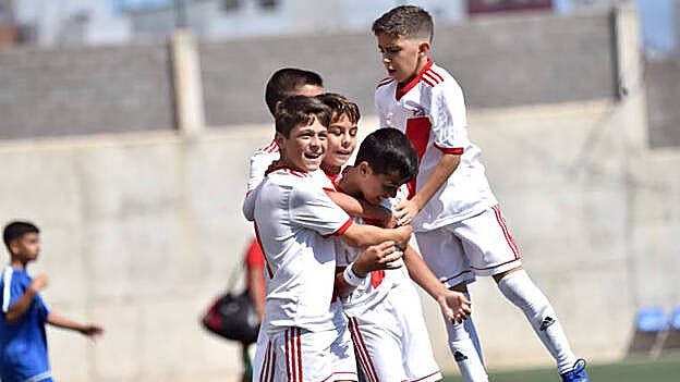 Los goles se celebraron con mucha pasión.