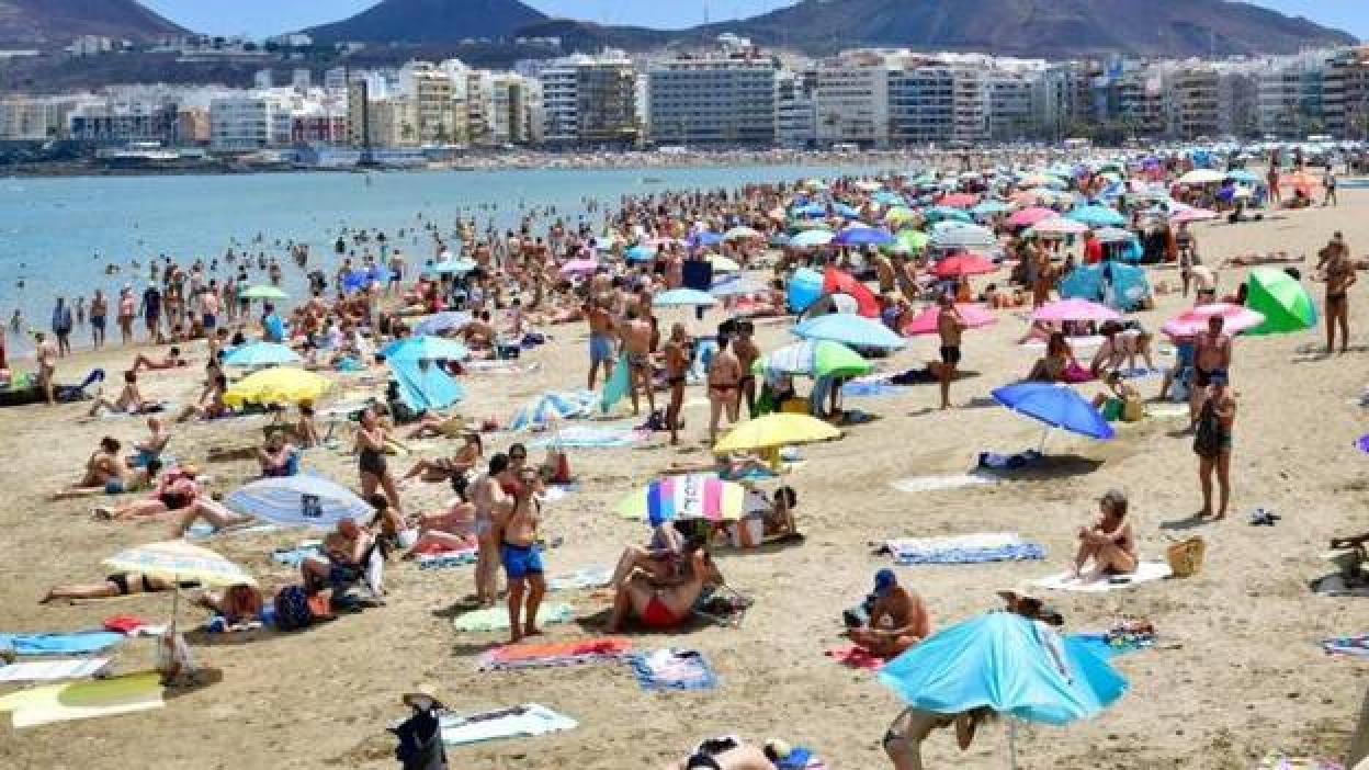 Tiempo de playa en San Juan antes de la ‘panza de burro’