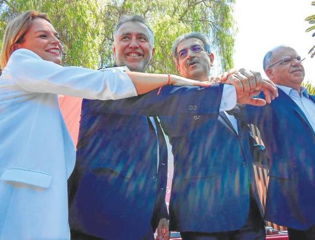 Diez consejerías y un comisionado